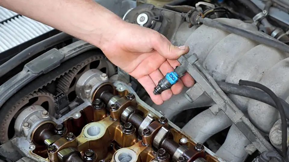 When to clean car fuel injectors and troubleshooting