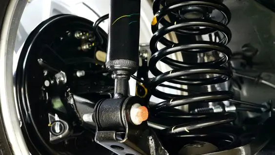 Function and maintenance of the automotive suspension system