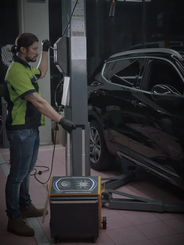 Transmission Fluid Service