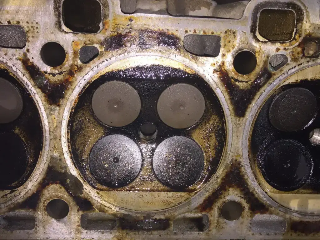 Engine carbon deposits diagram