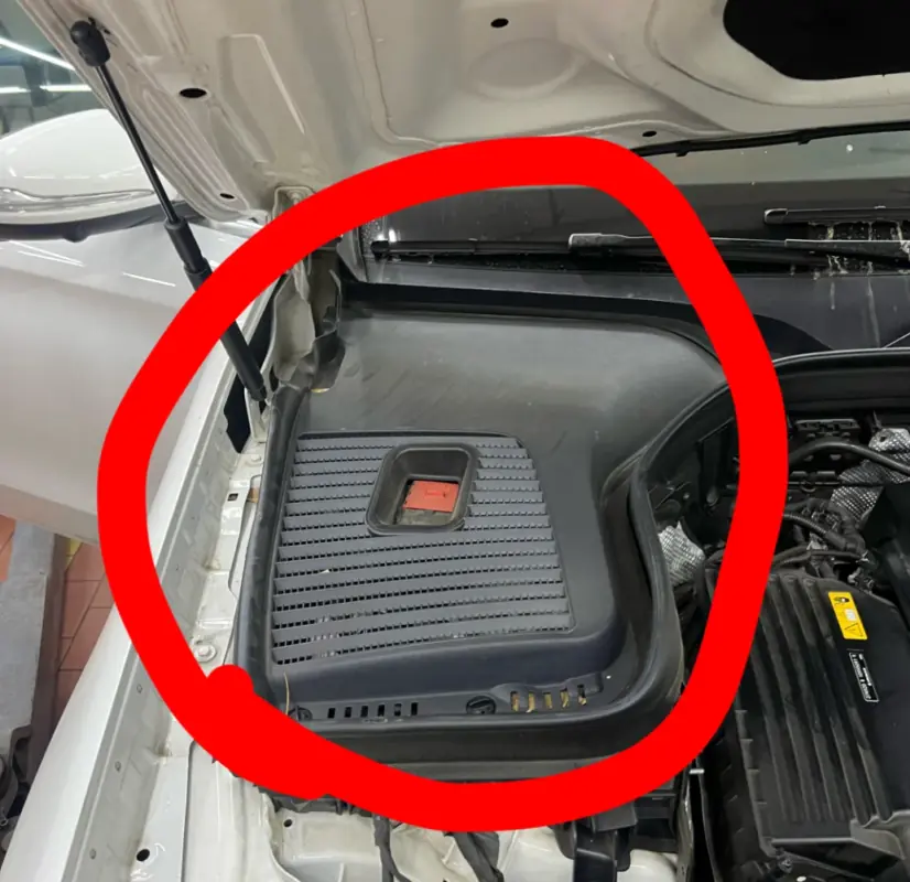 Mercedes external cabin air filter panel image 13