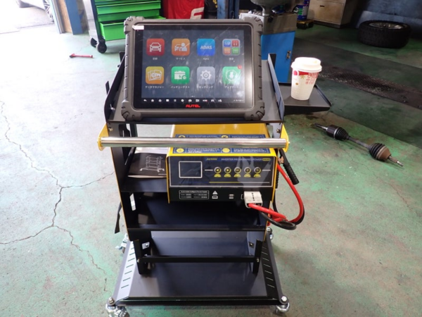 AUTOOL EM365 Power Inverter