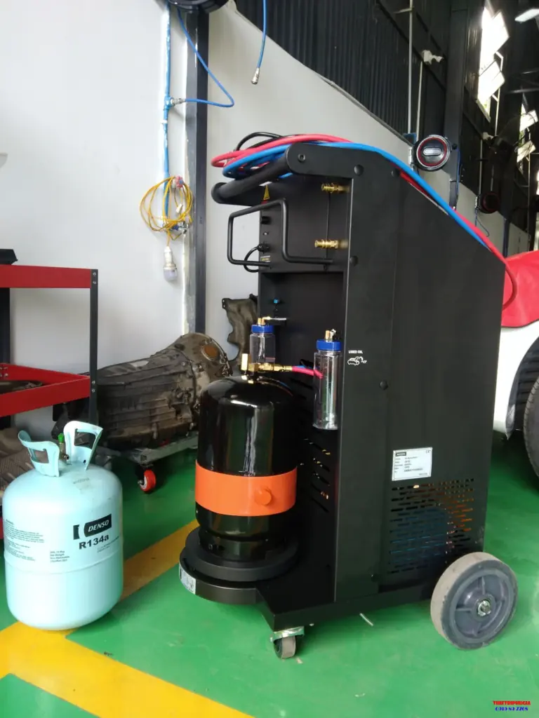 AUTOOL LM707 Refrigerant Recovery Machine
