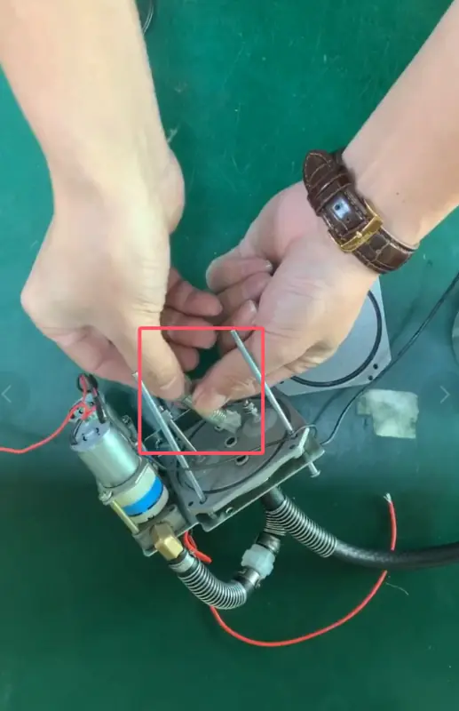 Smoke machine setup and sealing steps