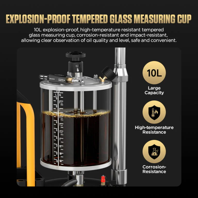 Close-up of the AUTool OD710 10-liter tempered-glass measuring cup filled with used oil and marked with level graduations.